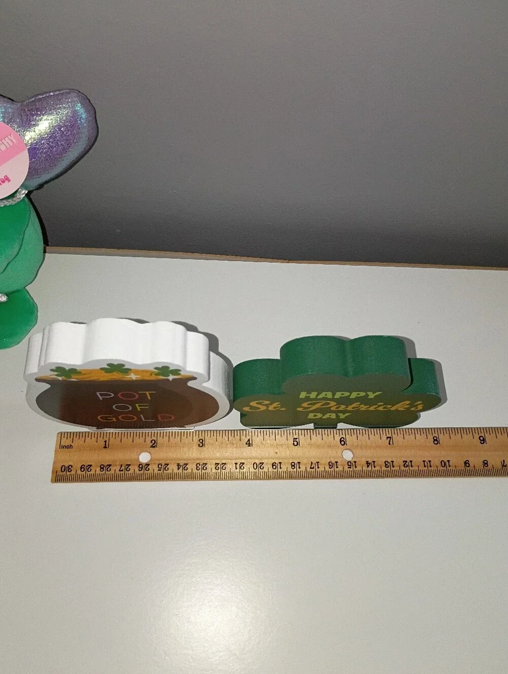 3 Pc ST PATRICKS DAY Decor Frog Plush Shramrock Pot of Gold